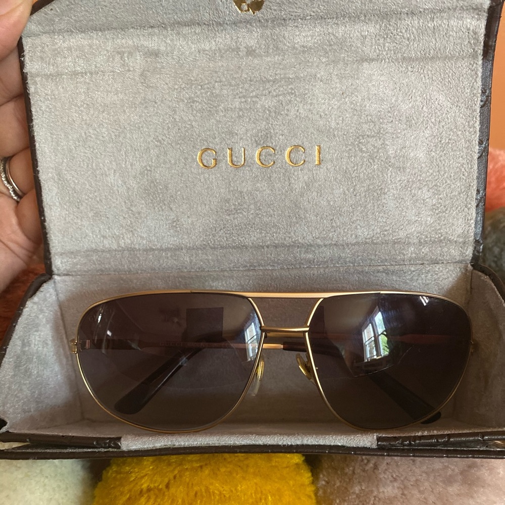 Authentic Gucci Sunglasses Unisex